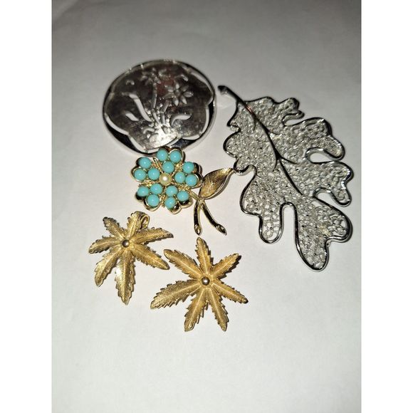 Sarah Coventry Lot of 4 Items - Picture 1 of 10